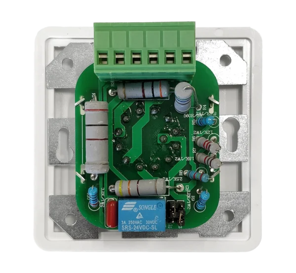 VC3022 back 600x554